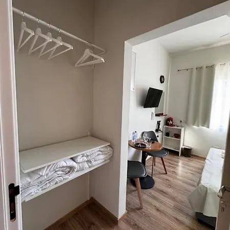 Apartment Smart Comfort Roomn7 With Private Bathroom In Location 250m